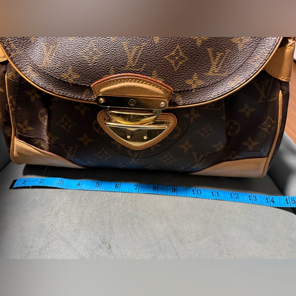 Handbag - Picture 4 of 9